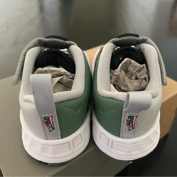 ✔️NIB✔️ NIKE Lebron 18 Low TD Space Jam Bugs vs Marvin - Picture 8 of 10